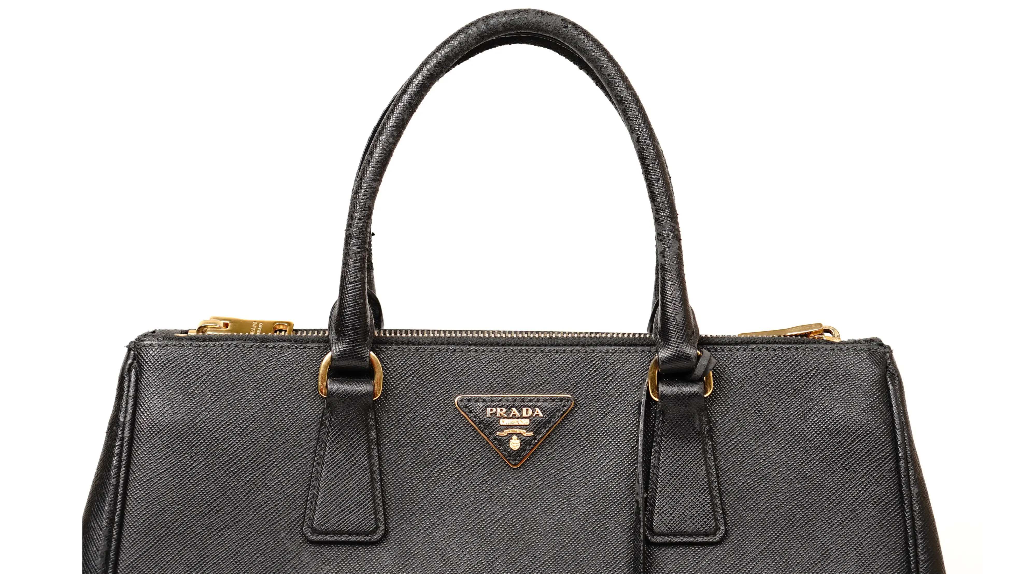 After Prada bag restoration renewed handles and evenly restored colour finish